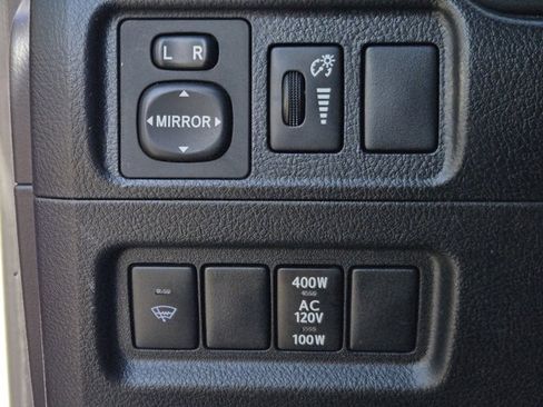 Used 2018 Toyota 4Runner SR5 image 21