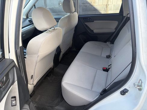 Used 2014 Subaru Forester 2.5i Premium w/ All-Weather Package image 13