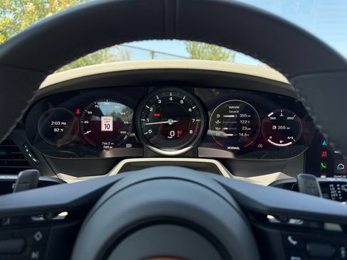 Used 2024 Porsche 911 Carrera S RWD image 20
