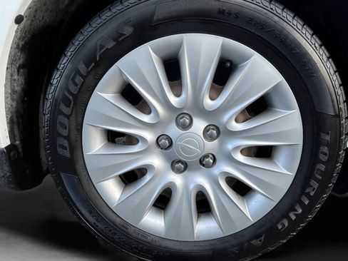 Used 2014 Chrysler 200 LX image 21