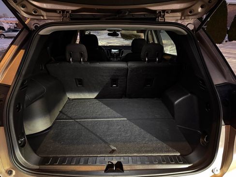 Used 2019 Chevrolet Equinox LS FWD image 7