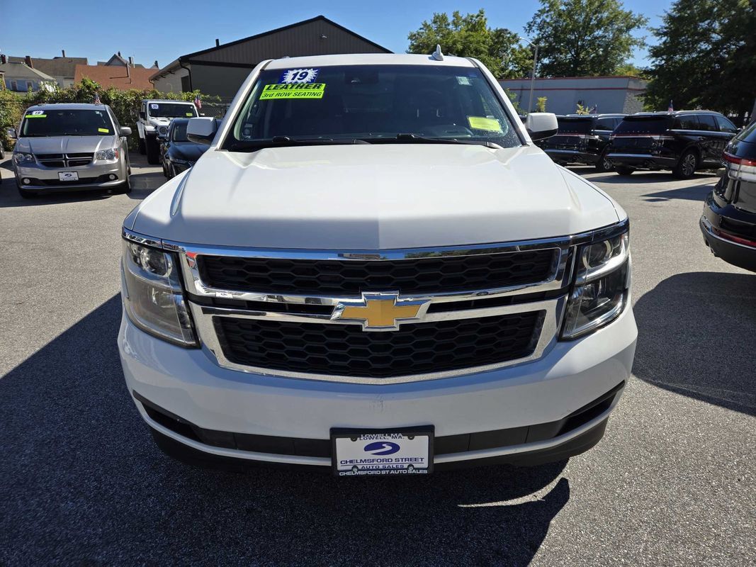 Used 2019 Chevrolet Suburban LT AWD/4WD image 3
