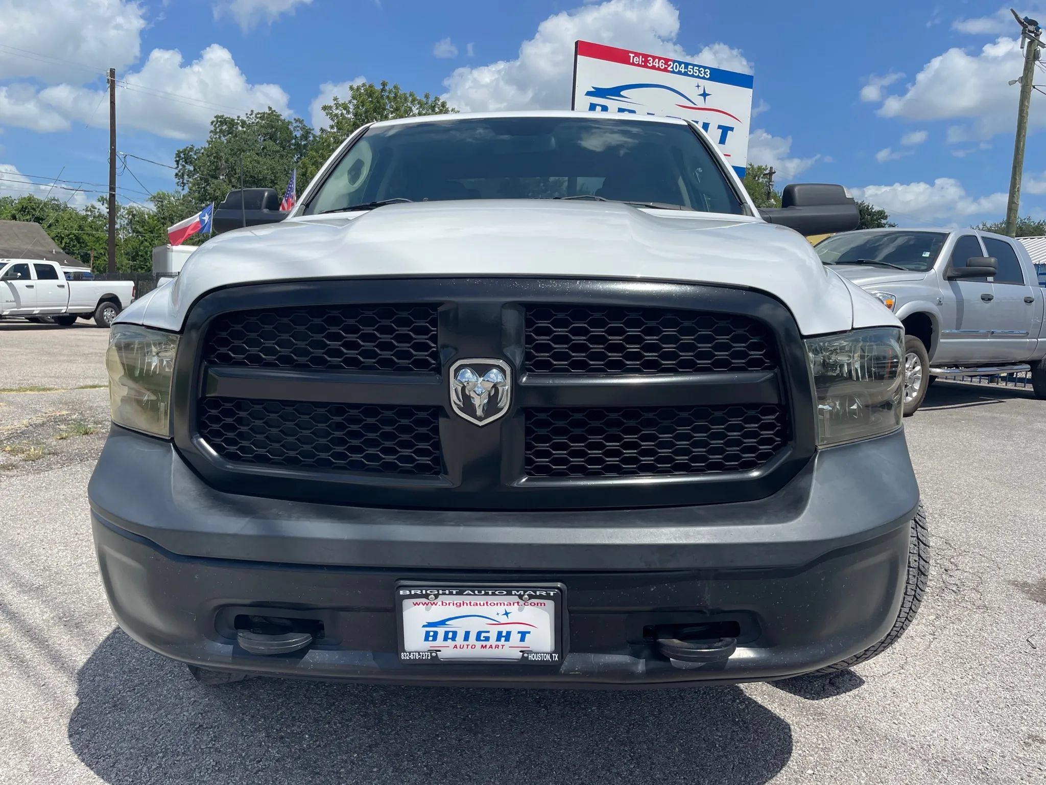 Used 2015 RAM 1500 Tradesman w/ Popular Equipment Group AWD/4WD image 2