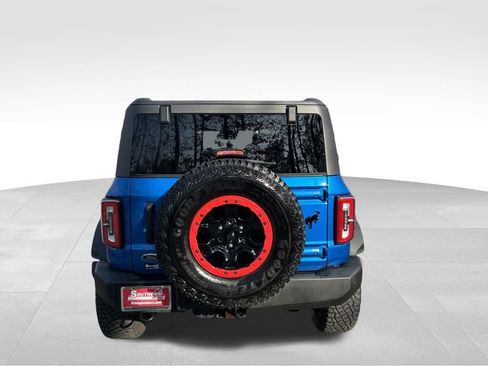 Used 2023 Ford Bronco Wildtrak image 4
