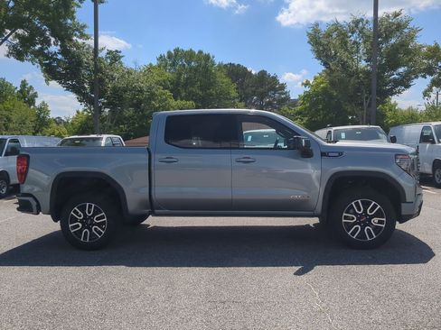 Used 2026 GMC Sierra 1500 AT4 w/ AT4 Preferred Package AWD/4WD image 9