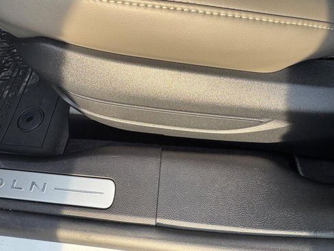 New 2026 Lincoln Corsair Grand Touring image 16