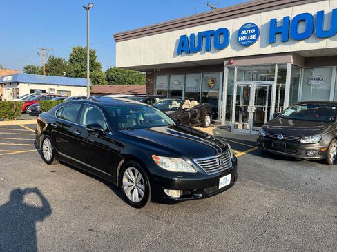 Used 2011 Lexus LS 460 AWD w/ Luxury Value Edition image 3