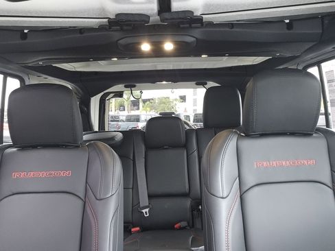 New 2026 Jeep Wrangler Unlimited Rubicon w/ Technology Group image 29