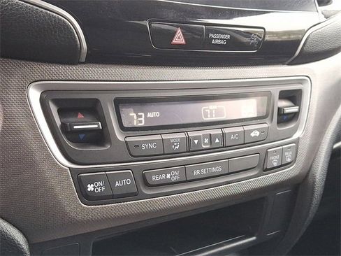 Used 2022 Honda Ridgeline Sport image 16