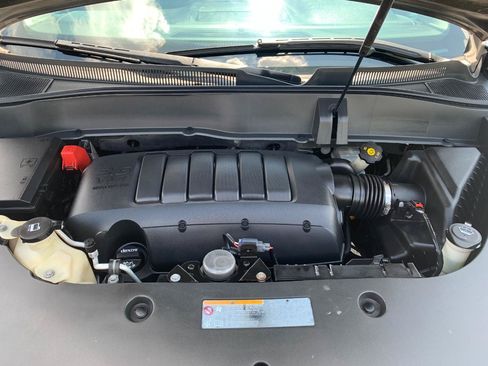 Used 2013 GMC Acadia SLT FWD image 44