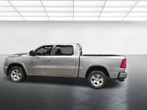 Used 2025 RAM 1500 Big Horn AWD/4WD image 8
