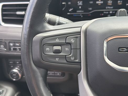 Used 2023 GMC Yukon Denali w/ Denali Reserve Package AWD/4WD image 19