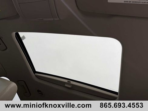 Used 2019 Buick Enclave Essence image 26