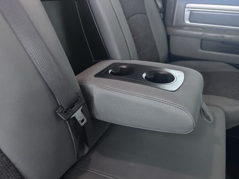 Used 2019 RAM 1500 Classic SLT w/ Luxury Group AWD/4WD image 33