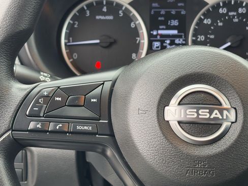 Used 2024 Nissan Kicks S image 20