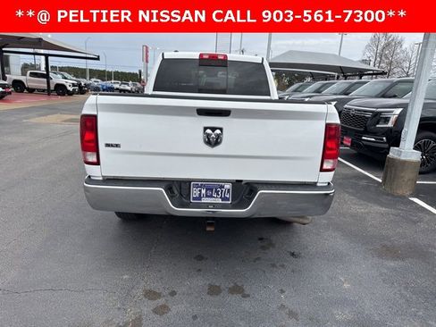 Used 2019 RAM 1500 Classic SLT image 3