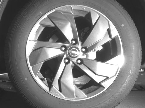 Used 2025 Nissan Rogue SV FWD image 14