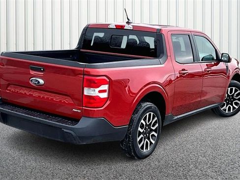 Used 2022 Ford Maverick Lariat w/ Equipment Group 500A Standard image 8