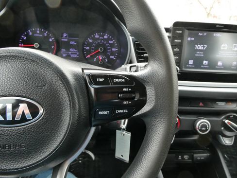 Used 2020 Kia Rio S image 12