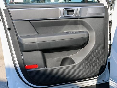 New 2026 Hyundai Santa Fe SE image 9