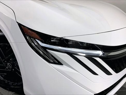 New 2026 Nissan Sentra SV w/ SV Convenience Package image 36