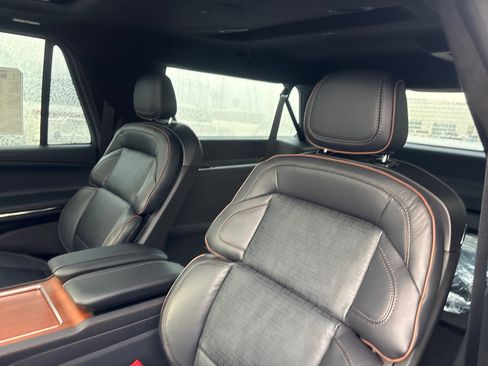 New 2026 Lincoln Navigator L Black Label image 27