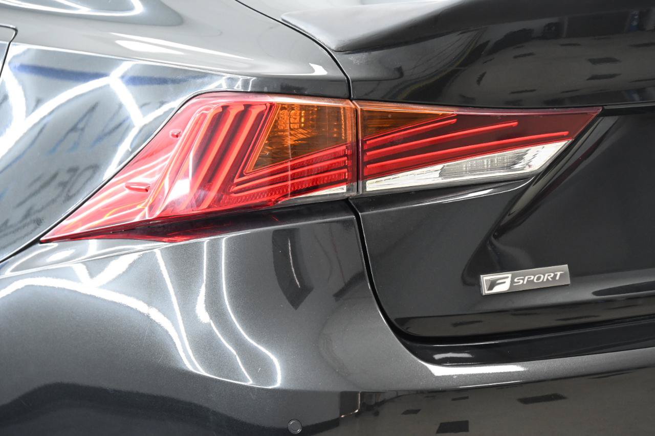 Used 2020 Lexus IS 350 F Sport w/ F Sport Package RWD image 12