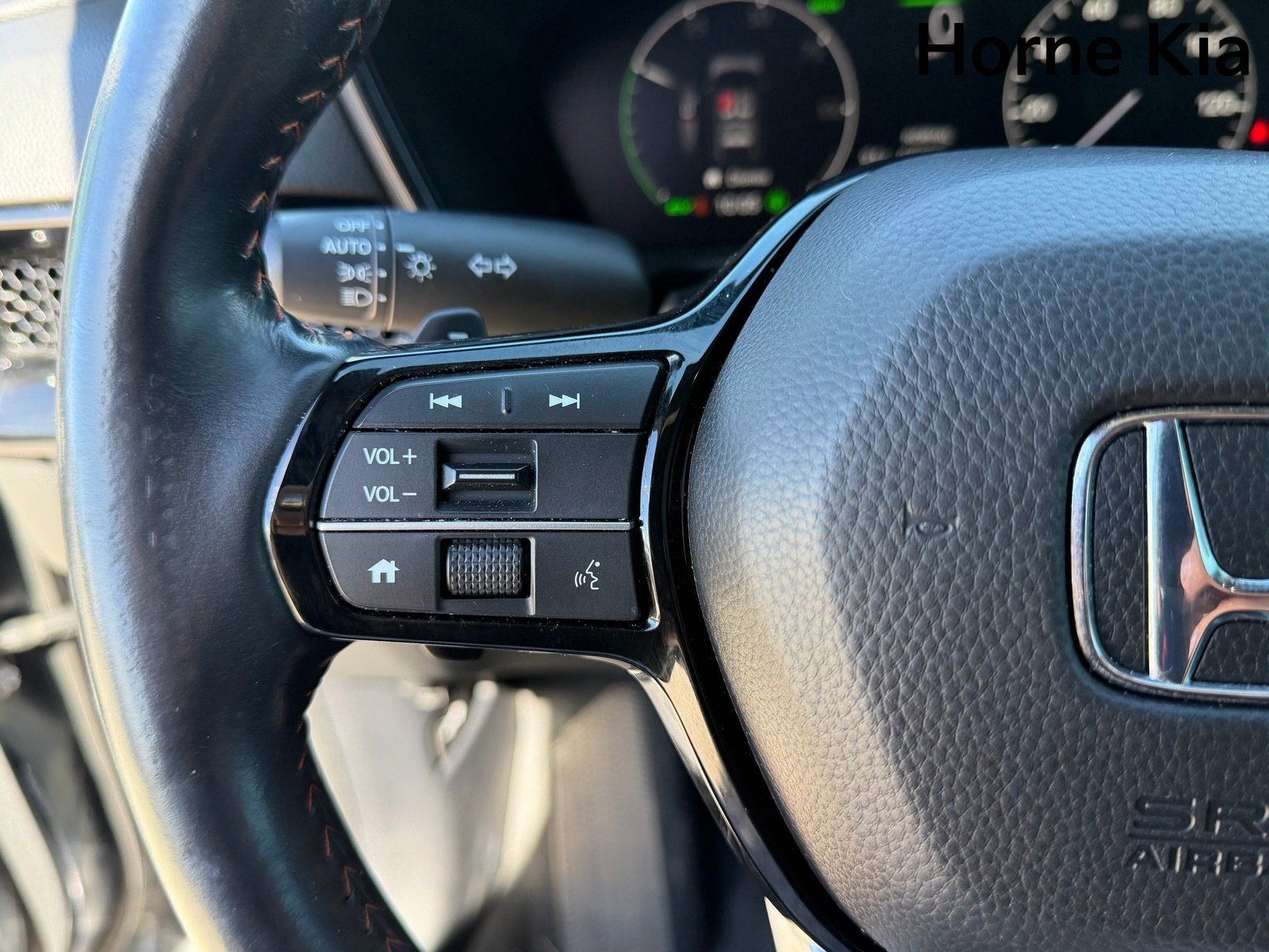 Used 2023 Honda CR-V Sport Touring image 30