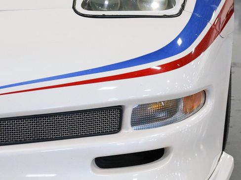 Used 2002 Chevrolet Corvette Z06 w/ Memory Pkg image 12