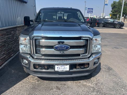 Used 2016 Ford F250 XLT w/ Advanced Security Group AWD/4WD image 3