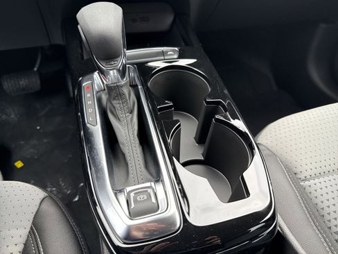 New 2026 Chevrolet Trax LT w/ Driver Confidence Package image 16