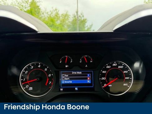 Used 2021 Chevrolet Camaro LT RWD image 29
