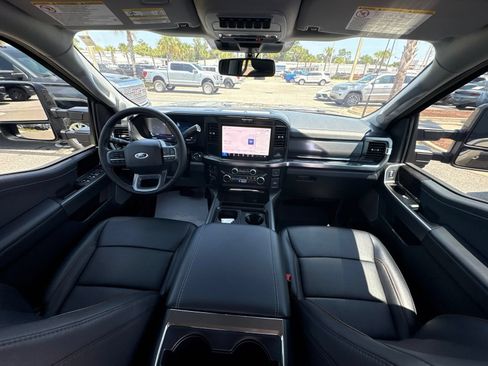 Used 2026 Ford F250 Lariat w/ FX4 Off-Road Package AWD/4WD image 22