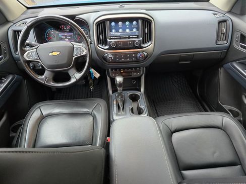 Used 2022 Chevrolet Colorado Z71 w/ Trail Boss Package image 18