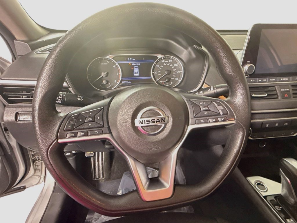 Used 2021 Nissan Altima 2.5 SV FWD image 12