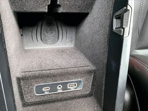 Used 2022 Alfa Romeo Stelvio Sprint image 16