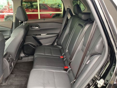 Certified 2023 Nissan Rogue SV w/ SV Premium B Package AWD/4WD image 19