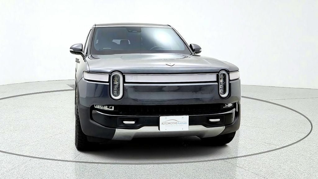 Used 2023 Rivian R1S Adventure Quad AWD/4WD image 2