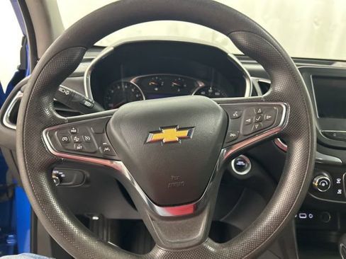 Used 2024 Chevrolet Equinox LT AWD/4WD image 11