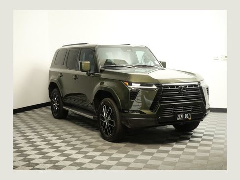 Used 2024 Lexus GX 550 w/ Accessory Package (2T) AWD/4WD image 1