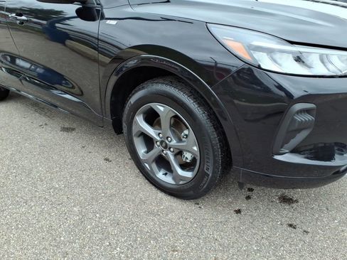 Certified 2024 Ford Escape ST-Line w/ Tech Pack #1 image 5
