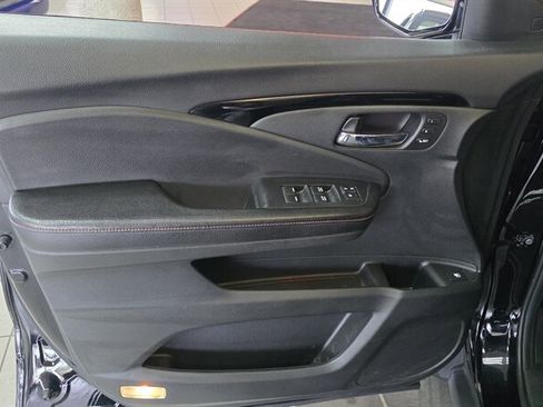 Used 2019 Honda Ridgeline Black Edition image 20