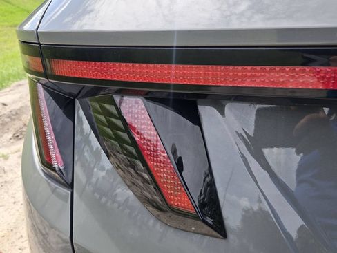 Certified 2025 Hyundai Tucson SEL FWD image 9
