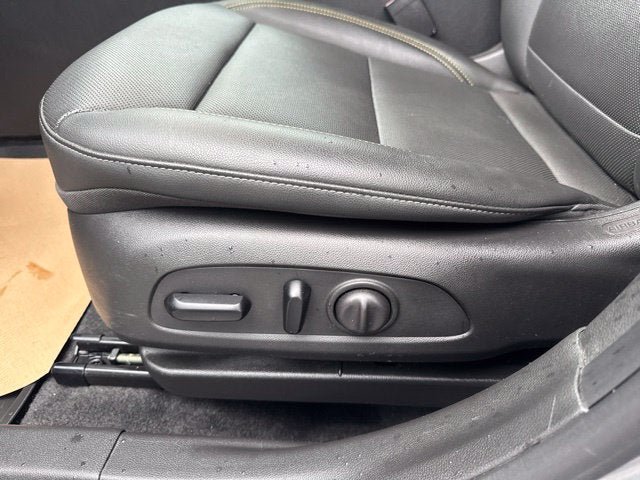 Used 2024 Chevrolet Trax ACTIV w/ Driver Confidence Package FWD image 11