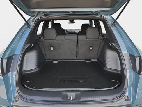 Used 2024 Honda HR-V Sport image 14