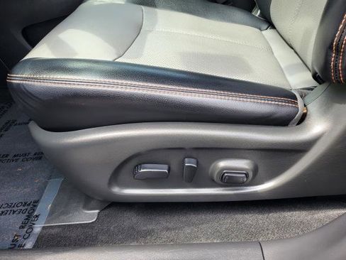 Used 2020 Nissan Pathfinder SL w/ Rock Creek Edition image 6