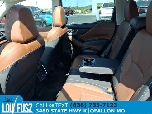 Used 2023 Subaru Forester Touring AWD/4WD image 28