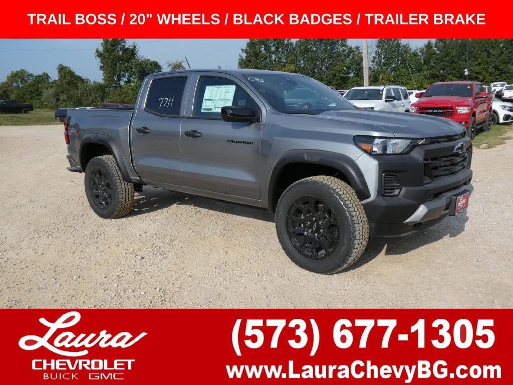 New 2026 Chevrolet Colorado Trail Boss AWD/4WD image 1