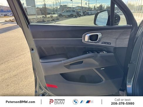 Used 2023 Kia Sorento SX Prestige image 15
