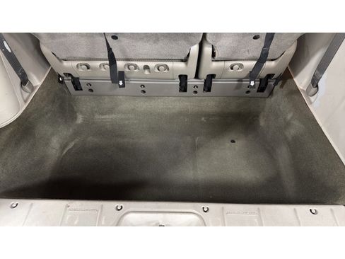 Used 2006 Dodge Grand Caravan SXT image 37